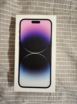 iPhone 14 Pro Max viola