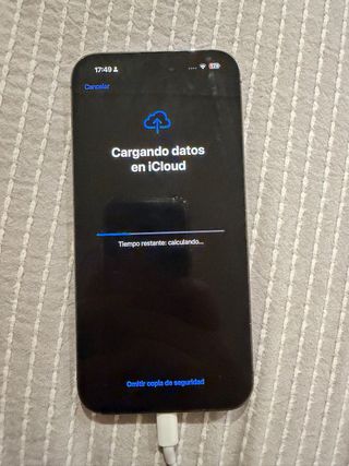 iPhone 14 Pro Max viola