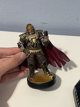 Consola Sega Mega Drive negra + Amiibo