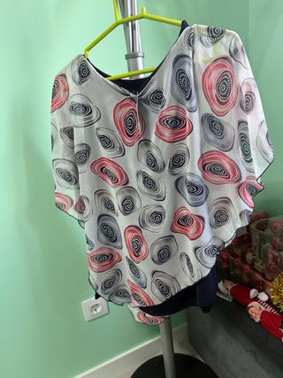 Blusa Sra. Talla XL Acrílica Multicolor, etiqueta