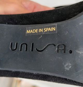 Divinos botines negros .37. Unisa.