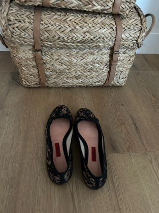 Bailarinas encaje negro y beige