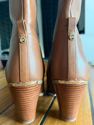 Botas Michael Kors piel marrones