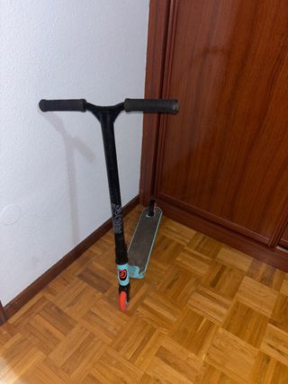Patinete casi nuevo