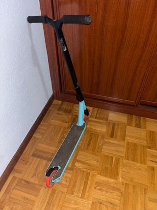 Patinete casi nuevo