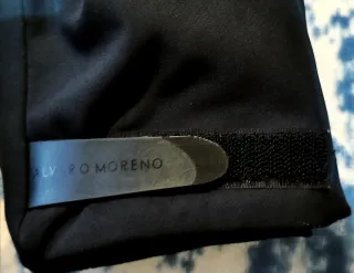 Chaqueta acolchada negra.