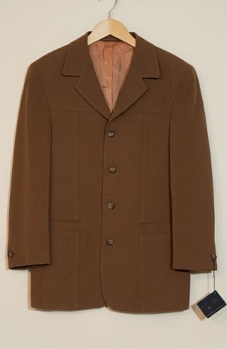 Americana Veneto Marrón nunca usada