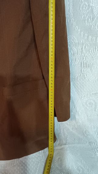 Americana Veneto Marrón nunca usada