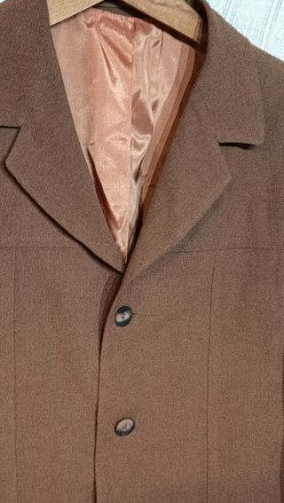 Americana Veneto Marrón nunca usada