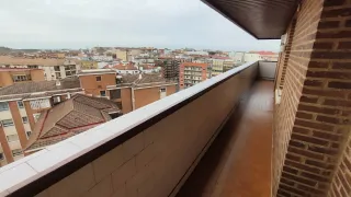 Ático con terraza.