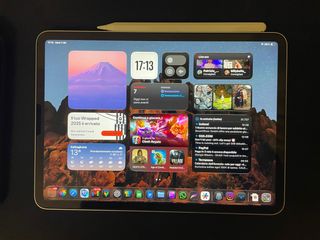 iPad Pro 11 M1 + Magic Keyboard e accessori