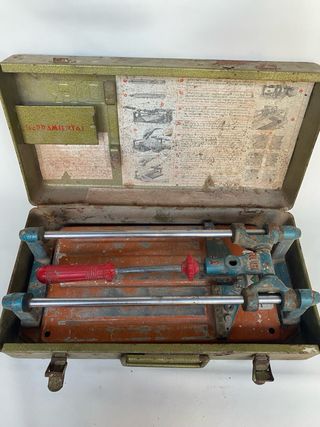 Antiguo cortador Rubí baldosas 15x15 Hnos Boada