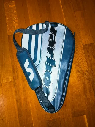 Pala de pádel Head con funda