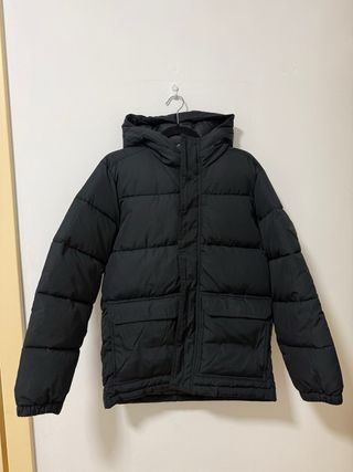 Chaqueta Hollister acolchada mujer negra