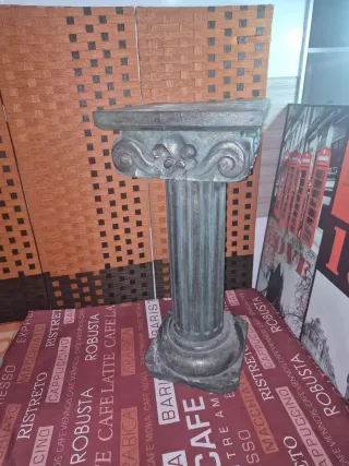 Pedestal estilo clásico