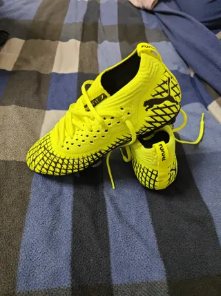 Zapatillas Puma Futbol Tacos Amarillas