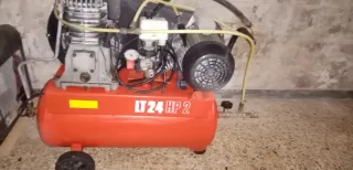 Compresor ABACTO LT 24 HP 2