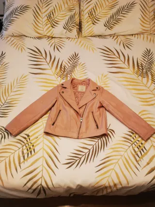 Cazadora cuero niña rosa