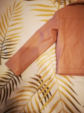 Cazadora cuero niña rosa