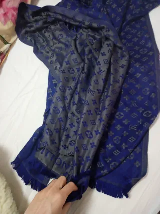 Bufanda Louis Vuitton Monogram Azul Gris