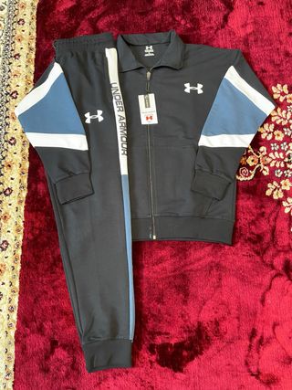 Tuta Under Armour L nuova con cartellino