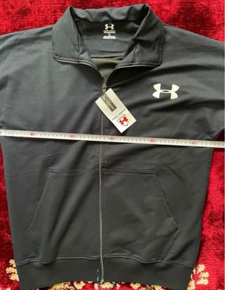 Tuta Under Armour L nuova con cartellino