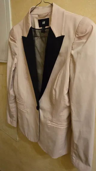 Americana H&M Rosa Palo Talla 40