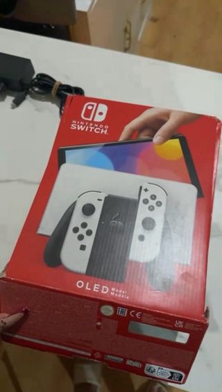 Nintendo Switch OLED Bianca