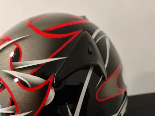 Casco Arai Talla M Rojo y Negro