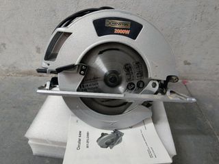 Sierra Circular Kenston 2000W 235mm