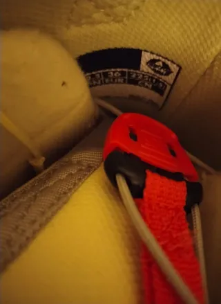 Botas de Snowboard Coral y Amarillo