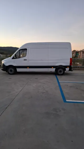 Mercedes-Benz Sprinter 2021