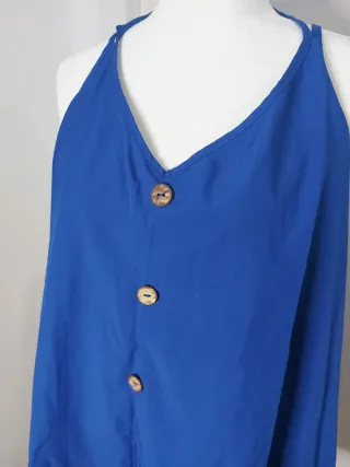 Blusa azul con botones