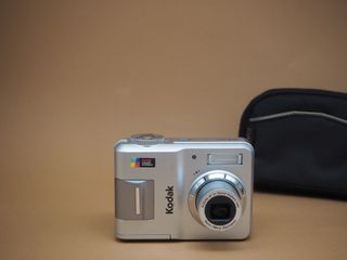 Cámara Kodak EasyShare C433 Y2K