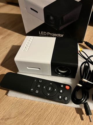 Proyector LED Full HD Negro/Blanco