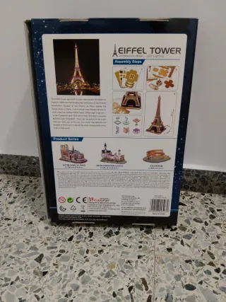 Puzzle 3D CubicFun Torre Eiffel LED