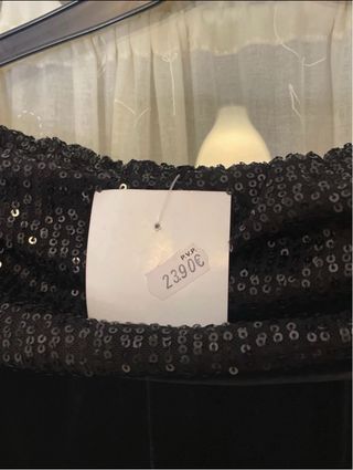 Vestido negro lentejuelas