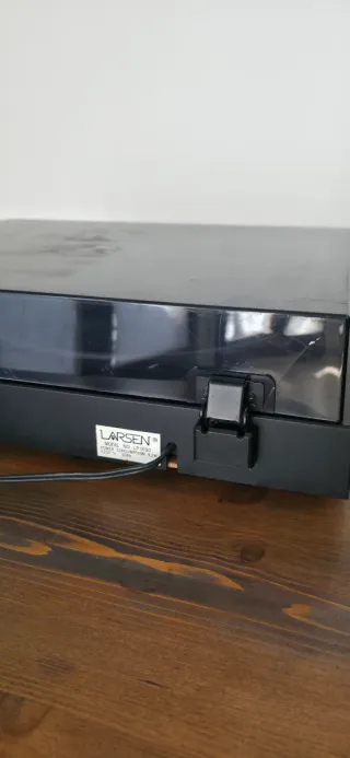 Giradischi Larsen LP-1090