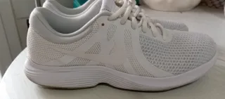 Nike Revolution 4 Blancas Talla 42