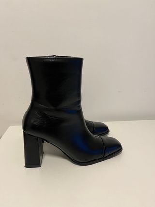Botines negros tacón cuadrado