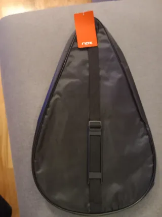 Funda pala pádel (NOX modelo Luxury Fundalux)