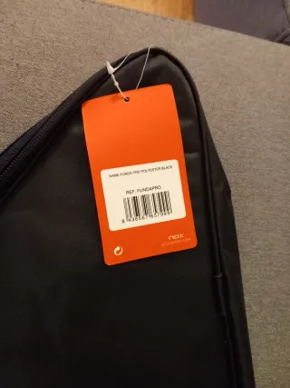 Funda pala pádel (NOX modelo Luxury Fundalux)