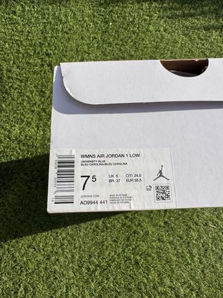 Nike Air Jordan 1 Low UNC