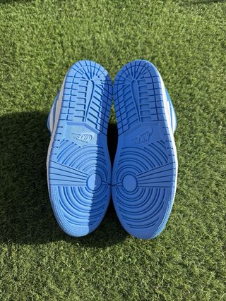 Nike Air Jordan 1 Low UNC