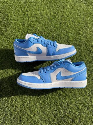 Nike Air Jordan 1 Low UNC