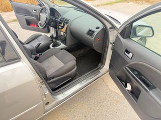 Ford Mondeo 2003