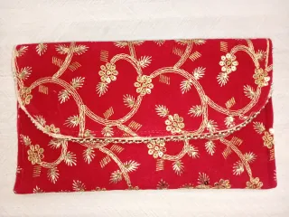 Bolsos de fiesta artesanales de varios colores