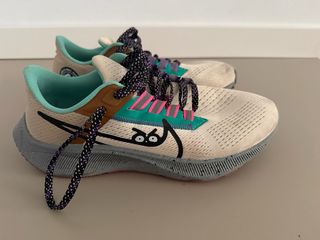 Tenis Nike Beige Multicolor