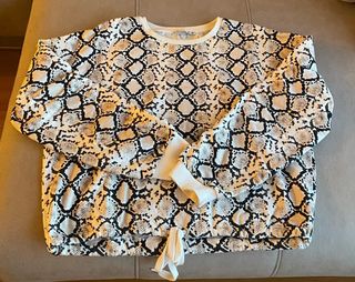 Confezione da 3 felpe sportive e una con stampa animalier