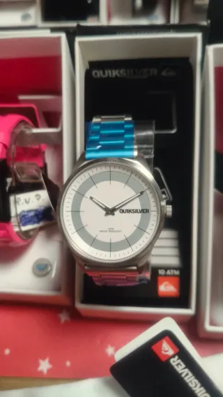 Reloj Quiksilver Roxy Azul y Plateado